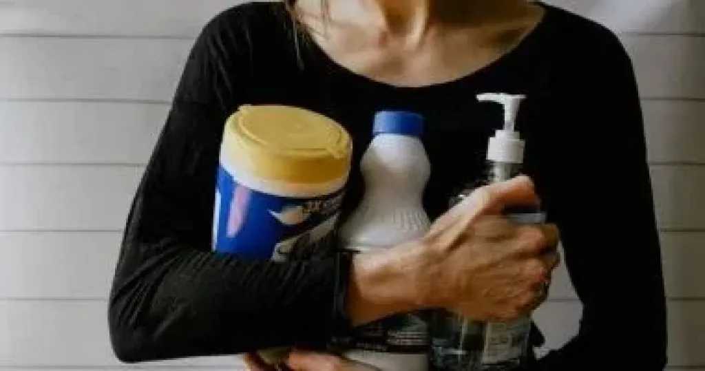 لربات البيوت.. نصائح فعالة لتنظيف المنزل بسرعة وبإتقان