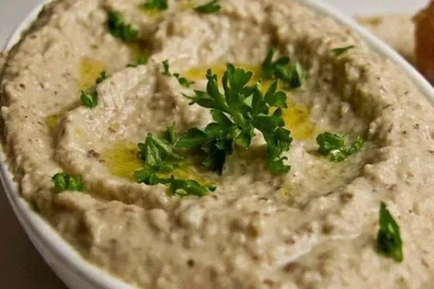 سلطة البابا غنوج