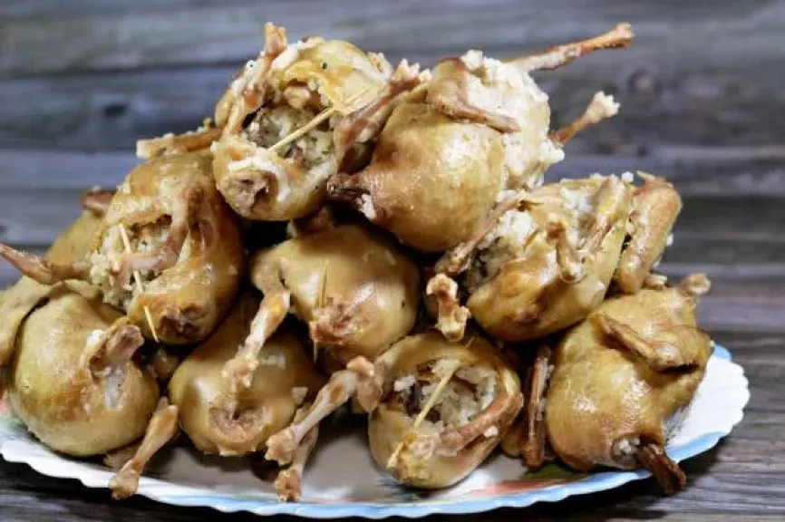 الحمام المحشي بالأرز