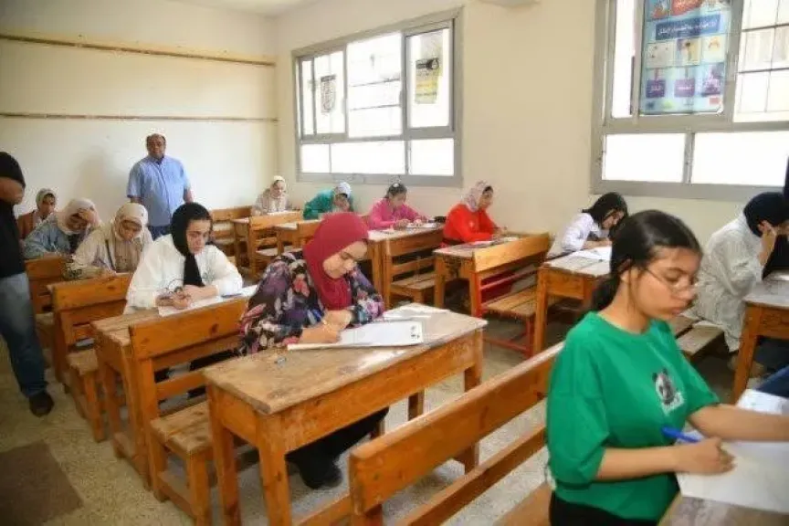 وزارة التعليم تتيح تسجيل استمارة الصف الثالث الإعدادي.. سجل الآن