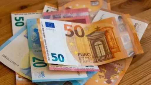 ارتفاع اليورو خلال تعاملات اليوم .. سجل هذا الرقم؟