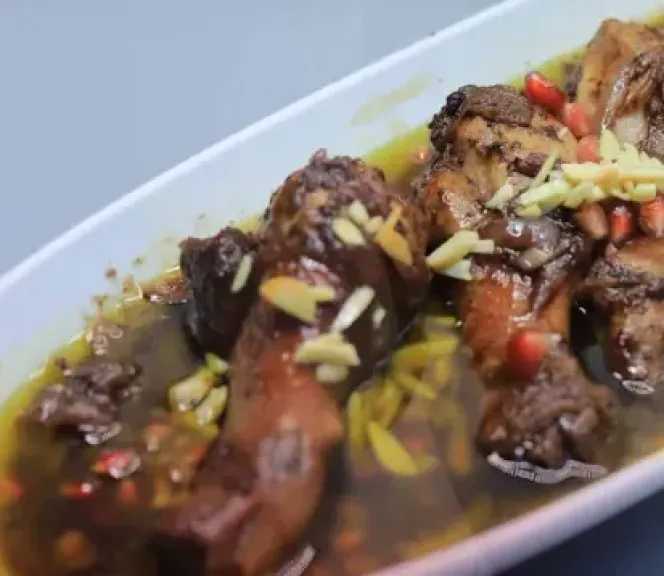 وصفة مميزة.. كيفية تحضير دبابيس الدجاج بدبس الرمان بخطوات سهلة وطعم شهي