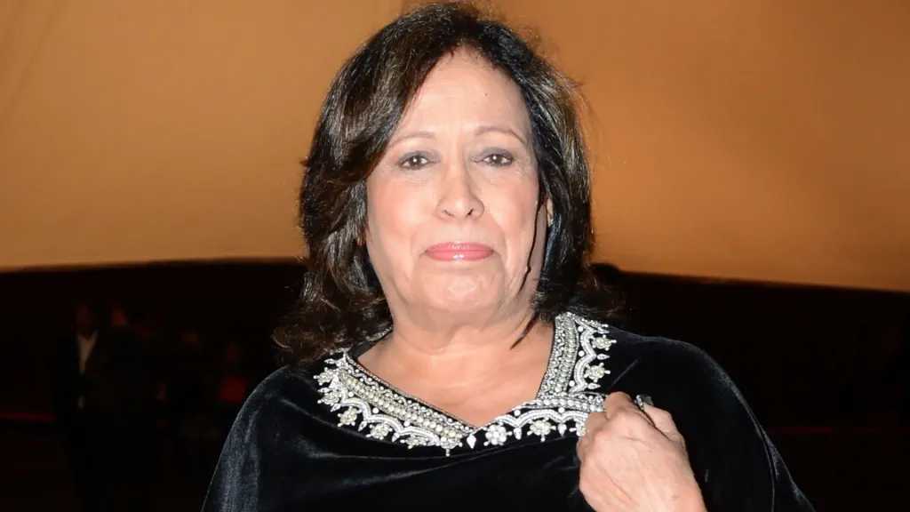 تفاصيل الحالة الصحية لـ الفنانة الكويتية الكبيرة حياة الفهد