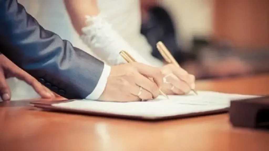 الإفتاء: الزواج العرفي بدون شهود باطل شرعًا ويجب على الطرفين الافتراق