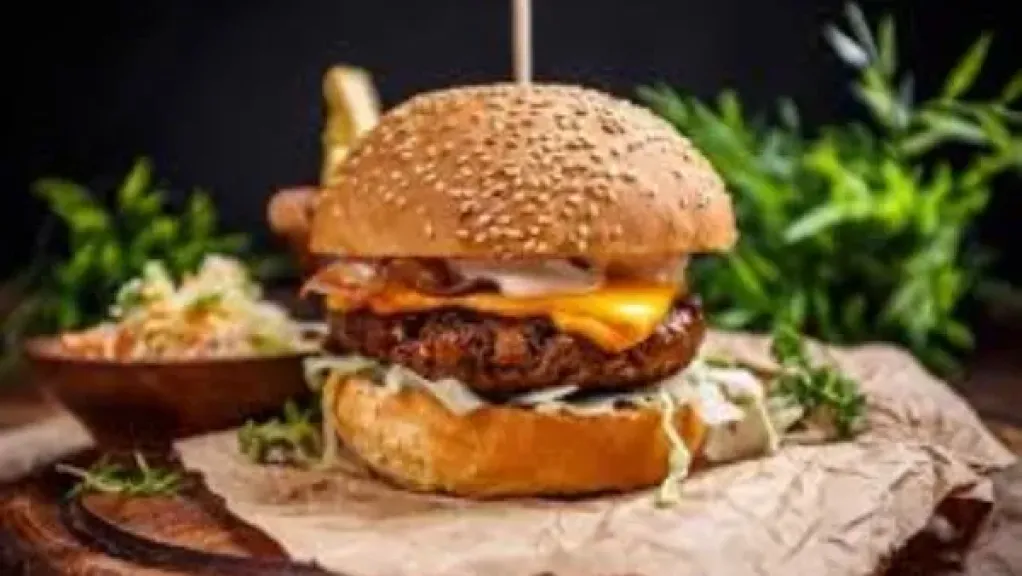 برجر اللحم البيتي