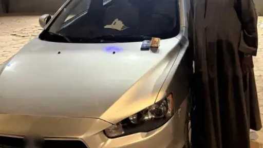 ضبط مقاول حاول استغلال فتيات بأعمال غير مشروعة داخل سيارته بسوهاج