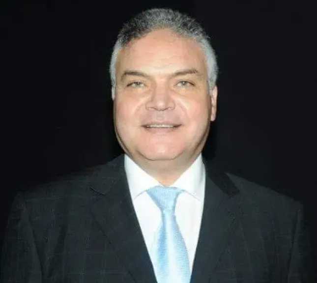 لواء د. أحمد توفيق يكتب: إدارة الازمات.. العلم الشهيد