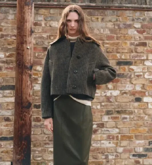 الجاكيت القصير