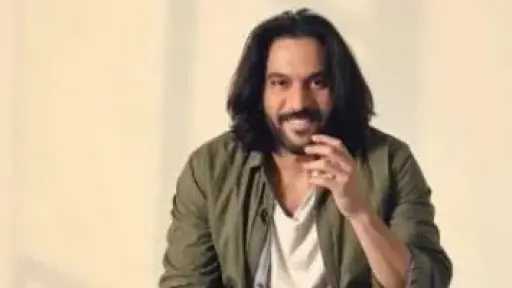 قرار عاجل بشأن محاكمة زوجة الفنان بهاء سلطان فى واقعة سب وقذف خالتها