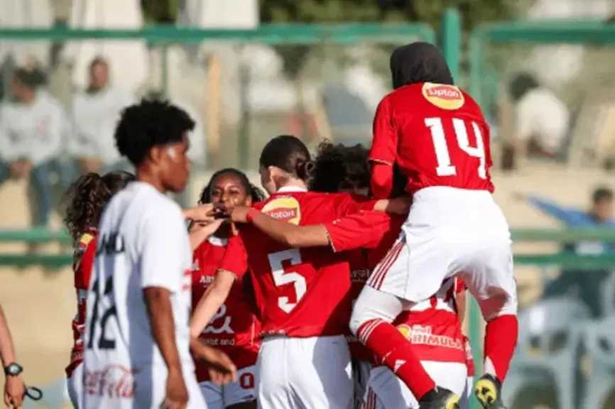 الأهلي يكتسح الزمالك بخماسية نظيفة ودجلة يحافظ على صدارة دوري السيدات