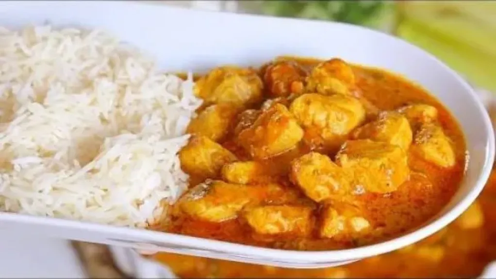 الفراخ بصوص الكاري