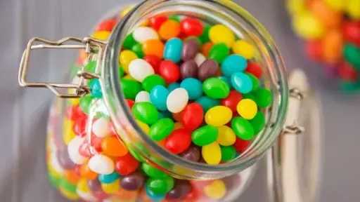 أطعمة يومية بمكونات غريبة.. حقائق قد تغير نظرتك لما تتناوله أطعمة يومية بمكونات غريبة.. حقائق قد تغير نظرتك لما تتناوله