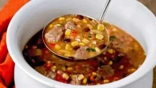 شوربة الأخوات الثلاث.. طبق تراثي يجمع بين الأسطورة والتغذية المثالية شوربة الأخوات الثلاث.. طبق تراثي يجمع بين الأسطورة والتغذية المثالية