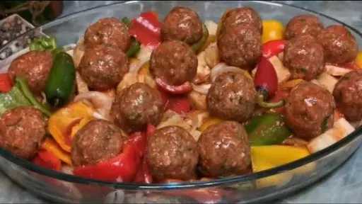 طبق شتوي شهي.. طريقة تحضير الكفتة بالبطاطس خطوة بخطوة طبق شتوي شهي.. طريقة تحضير الكفتة بالبطاطس خطوة بخطوة