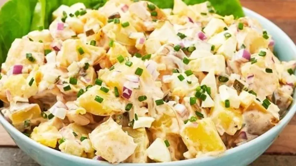 سلطة البطاطس