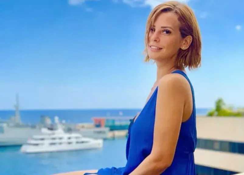 إيمان العاصي تشعل السوشيال بحديثها عن التبني