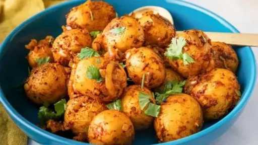 البطاطس.. كنز الطهي الذي يرضي جميع الأذواق مع وصفات شهية لا تفوت البطاطس.. كنز الطهي الذي يرضي جميع الأذواق مع وصفات شهية لا تفوت