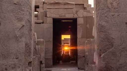 الأقصر تحتفي بالمعجزة الفلكية.. تعامد الشمس على معابد الكرنك في يوم الانقلاب... الأقصر تحتفي بالمعجزة الفلكية.. تعامد الشمس على معابد الكرنك في يوم الانقلاب الشتوي