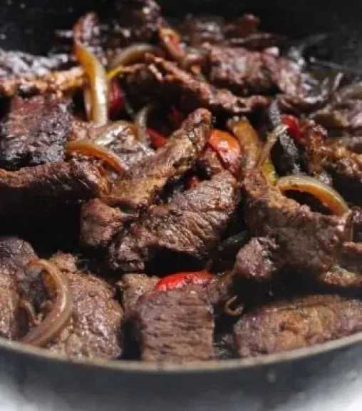 عرق اللحمة.. وصفة غنية تجمع بساطة التحضير وفخامة الطعم