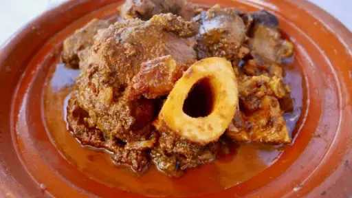 طاجن العكاوي.. وجبة شتوية دافئة بمذاق ينافس المطاعم طاجن العكاوي.. وجبة شتوية دافئة بمذاق ينافس المطاعم