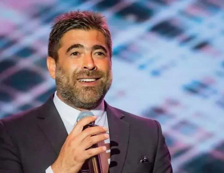 وائل كفوري ينجو من حادث طائرة خاصة