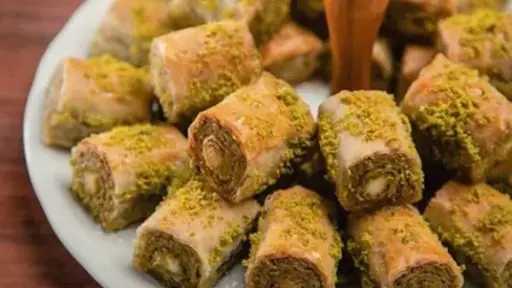 طريقة تحضير الجلاش الحلو في المنزل بنكهة مميزة وسهلة