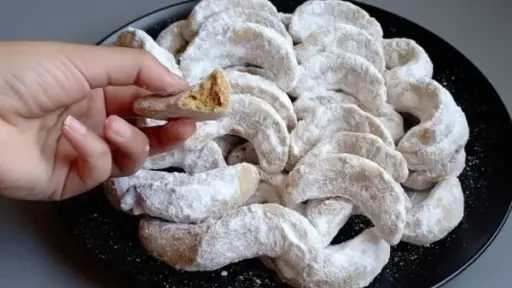 استمتعوا بحلوة الهلال بالكاوكاو.. طعم أصيل بلمسات تقليدية