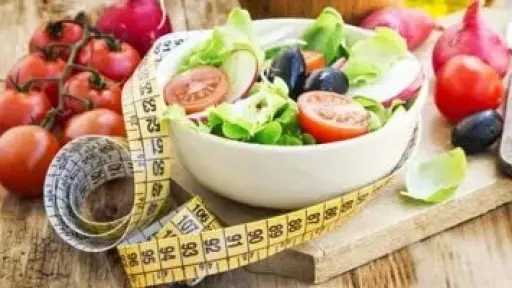 أسرار الحفاظ على رشاقتك في الشتاء.. حلول بسيطة لمواجهة تحديات الطقس البارد