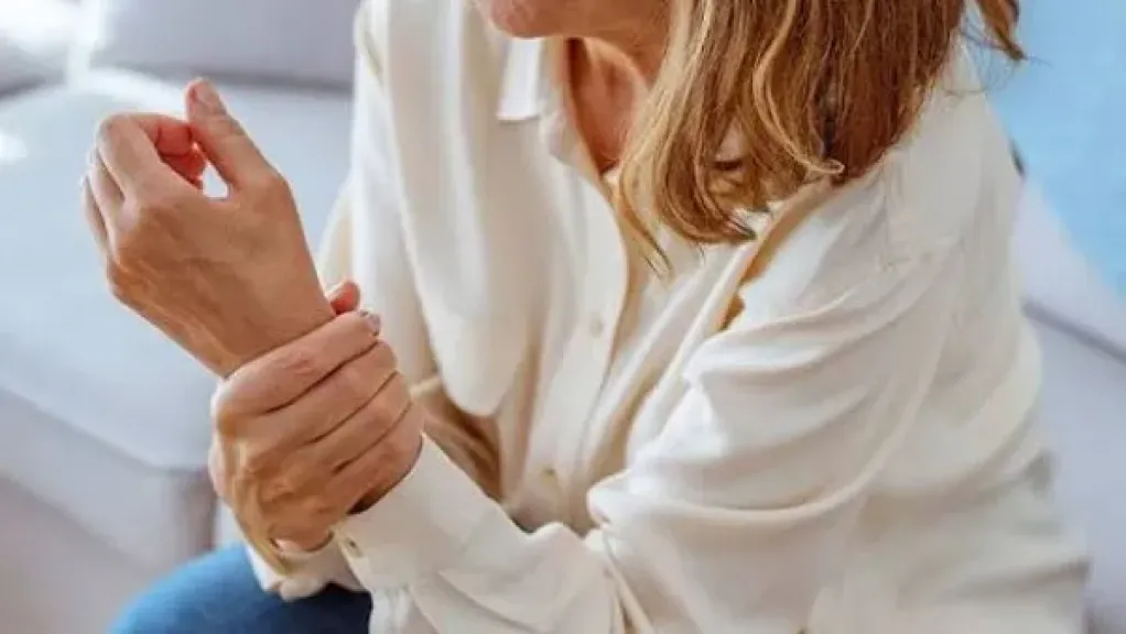 آلام المفاصل