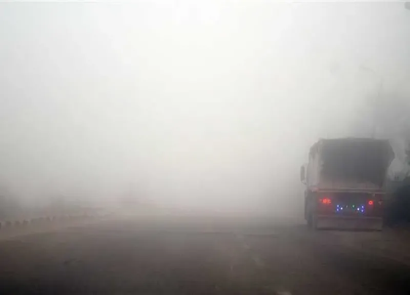 الطقس غداً: انخفاض بالحرارة وشبورة تصل للضباب