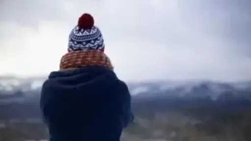 كيف تختار الملابس الشتوية المناسبة لضمان صحة ونمو طفلك بشكل مثالي؟