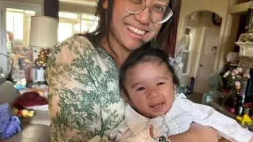 معجزة طبية.. ولادة طفل بصحة جيدة من حمل نادر خارج الرحم