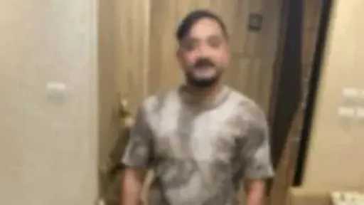 بحكم محكمة.. السجن 3 سنوات للتيك توكر مداهم بتهمة حيازة وتعاطى المخدرات بحكم محكمة.. السجن 3 سنوات للتيك توكر مداهم بتهمة حيازة وتعاطى المخدرات