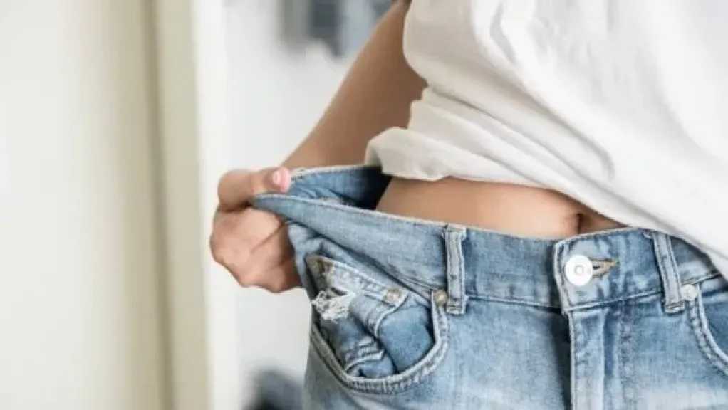 خل التفاح.. المكوّن السحري لفقدان الوزن وتحسين الصحة للنساء