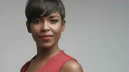 أفكار تسريحات شعر سريعة.. إطلالات أنيقة تناسب جميع الأوقات