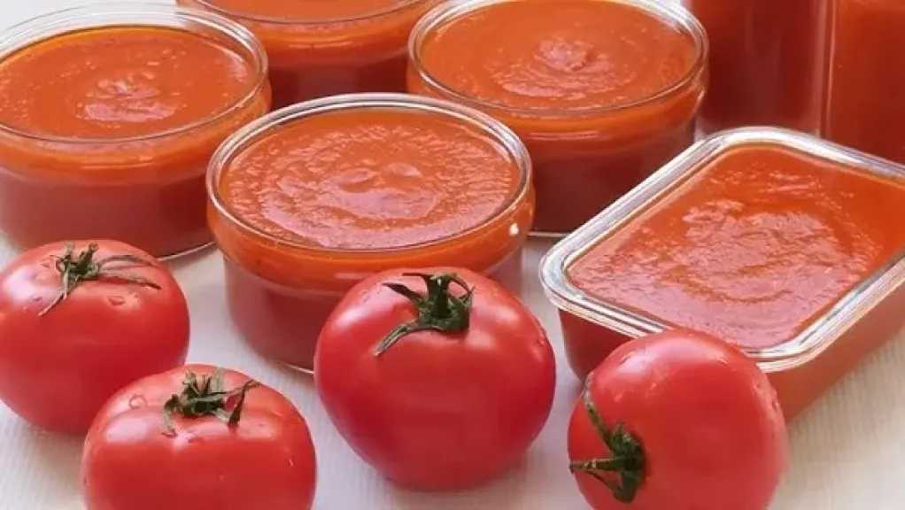 طريقة مبتكرة لتخزين الطماطم لتحضير صلصة الشتاء بسهولة