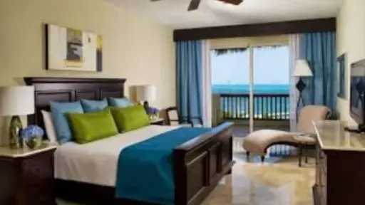 طرق فعّالة لتحويل غرفة نومك إلى مساحة مرتبة ومريحة في دقائق