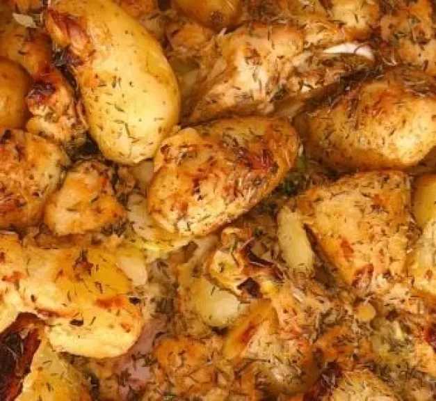 صينية الفراخ بالثوم والليمون.. وصفة سهلة لمذاق غني ومنعش