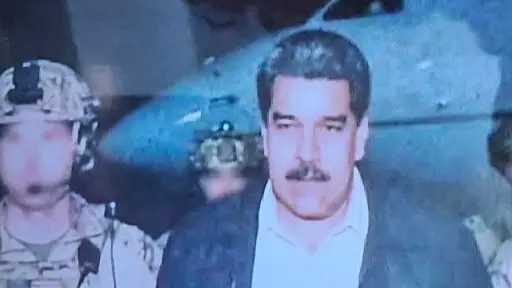 ”انا حوا” ينشر أول صورة لرئيس فنزويلا المخطوف من قبل امريكا ”انا حوا” ينشر أول صورة لرئيس فنزويلا المخطوف من قبل امريكا