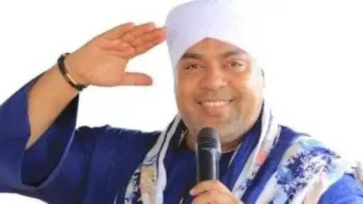 رحيل والد المطرب الشعبي عمرو أبو زيد وتفاصيل مراسم الجنازة رحيل والد المطرب الشعبي عمرو أبو زيد وتفاصيل مراسم الجنازة