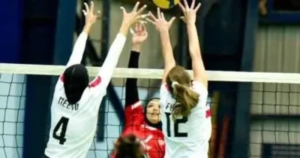 سيدات الكرة الطائرة