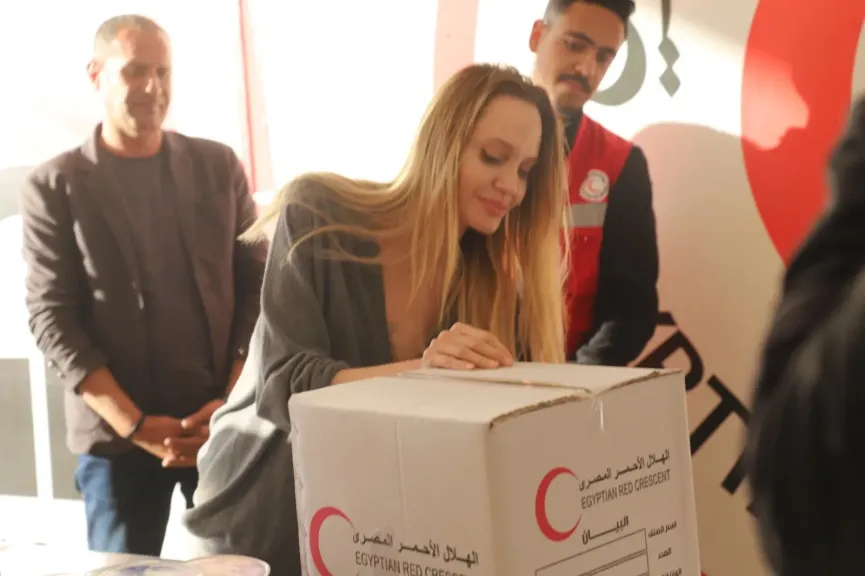 أنجلينا جولي