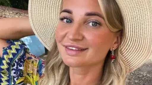 وفاة أنفلونسر روسية في 38 من عمرها بسبب جراحة تجميلية.. القصة كاملة؟