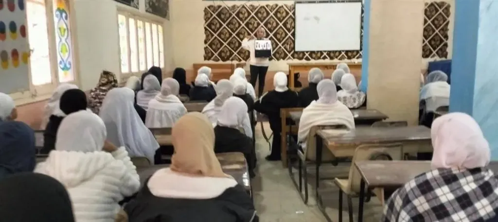 جانب من الندوة