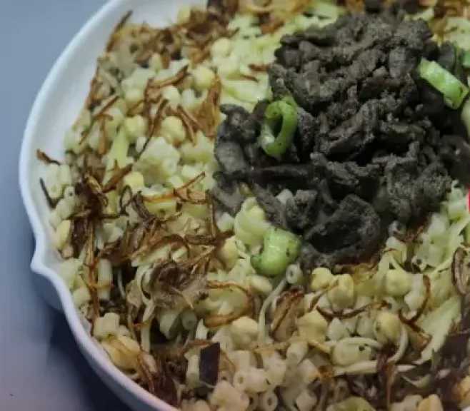 كشري بالكبدة.. الوصفة المثالية لعشاق الأكلات المصرية الشعبية