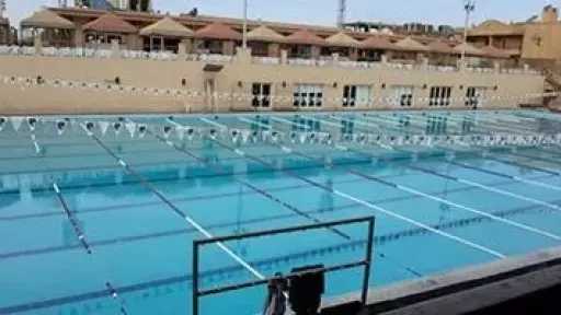 مأسـ ـاة في أكتوبر.. مصرع طفلة إثر غرقها داخل حمام سباحة