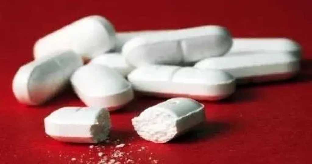 دراسة علمية تدحض مخاوف ترامب.. الباراسيتامول آمن للاستخدام أثناء الحمل