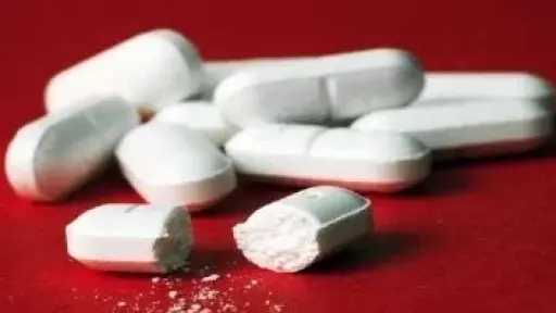 دراسة علمية تدحض مخاوف ترامب.. الباراسيتامول آمن للاستخدام أثناء الحمل