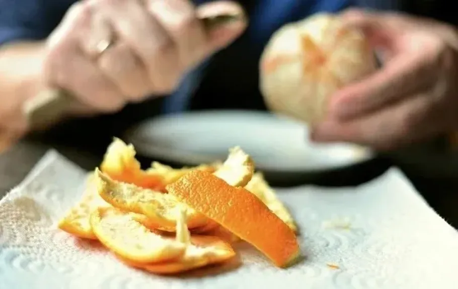 قشر البرتقال