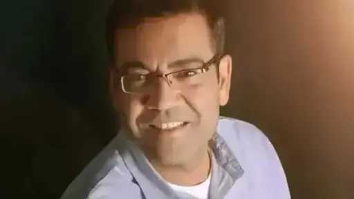 السيناريست عماد النشار يكتب: وزارة التعليم والإعلام حين يتعلّم العقل في المدرسة… ويُختبَر في الشاشة